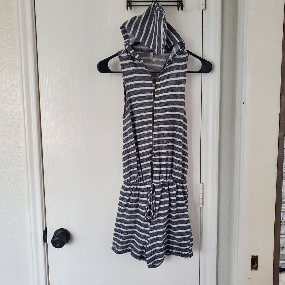 Small Soft Grey and White Striped Romper With Hoodie